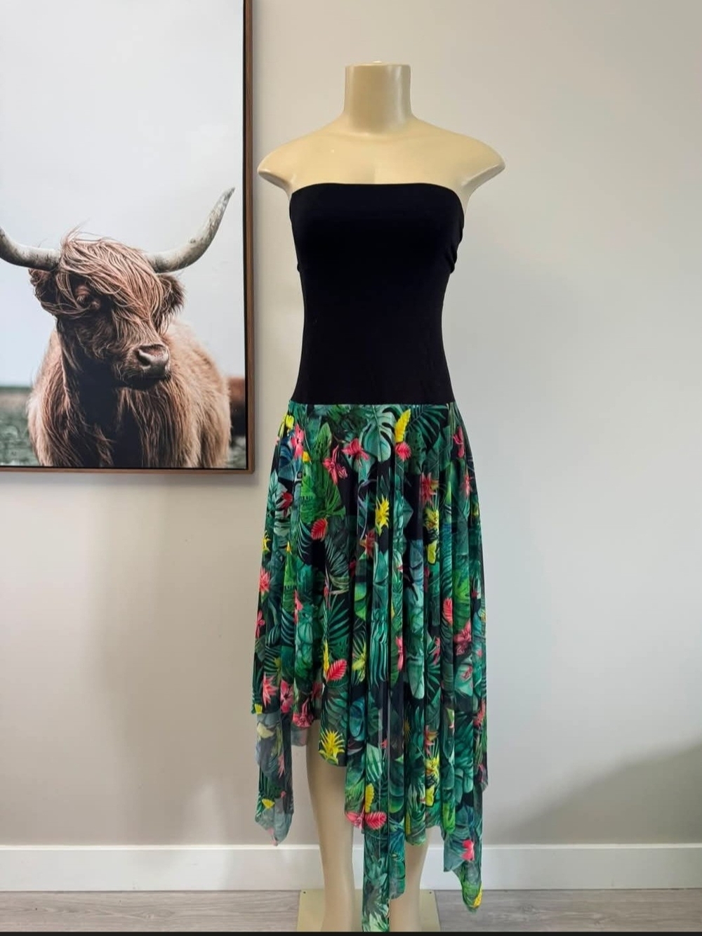 La Vie En Rose Black Strapless Top with Tropical Green Floral Asymmetrical Skirt